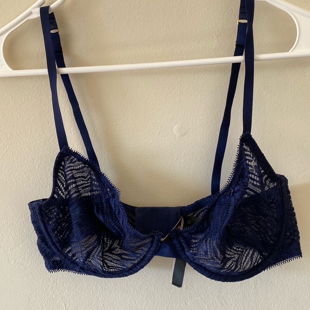 Victoria secret bra